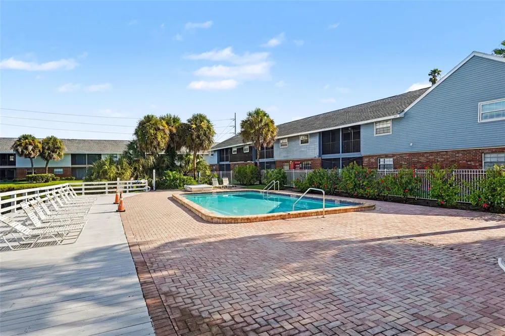 200 COUNTRYCLUB DRIVE #1205 Largo, FL 33771