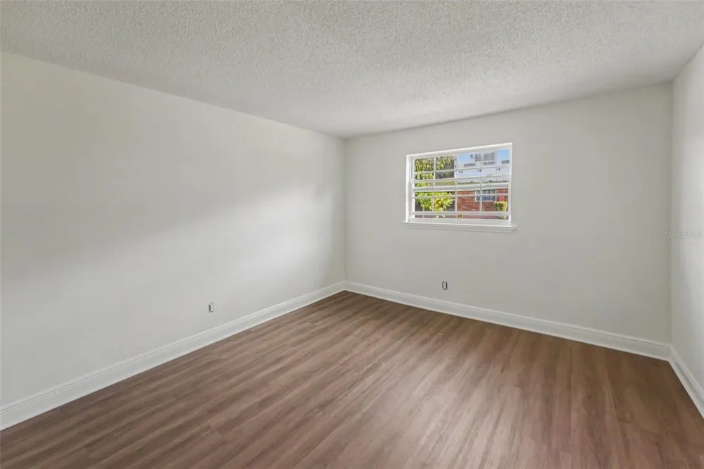 200 COUNTRYCLUB DRIVE #1205 Largo, FL 33771