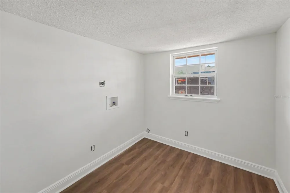 200 COUNTRYCLUB DRIVE #1205 Largo, FL 33771