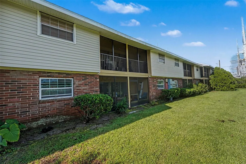 200 COUNTRYCLUB DRIVE #1205 Largo, FL 33771