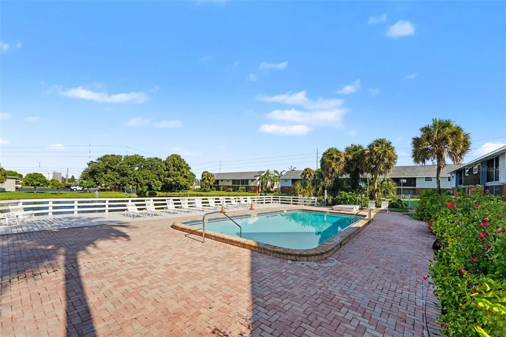 200 COUNTRYCLUB DRIVE #1205 Largo, FL 33771