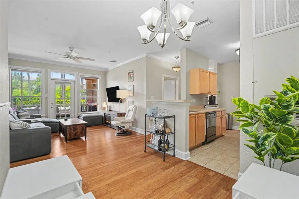 5000 CULBREATH KEY WAY #4-101 Tampa, FL 33611