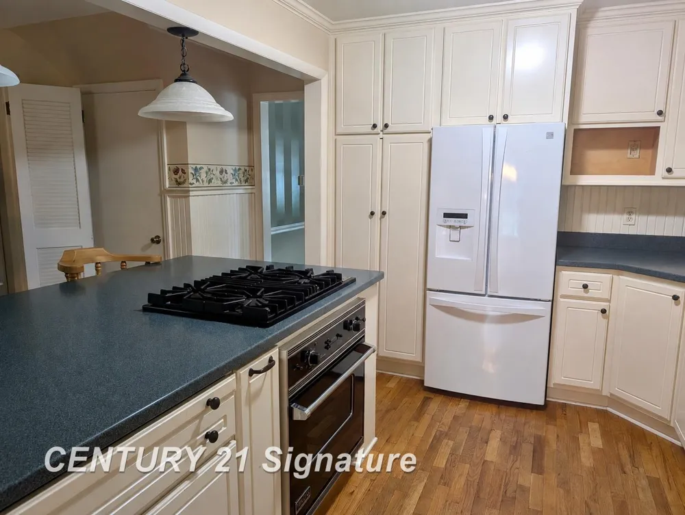 4425 Dirker Road Saginaw Charter Township, MI 48638