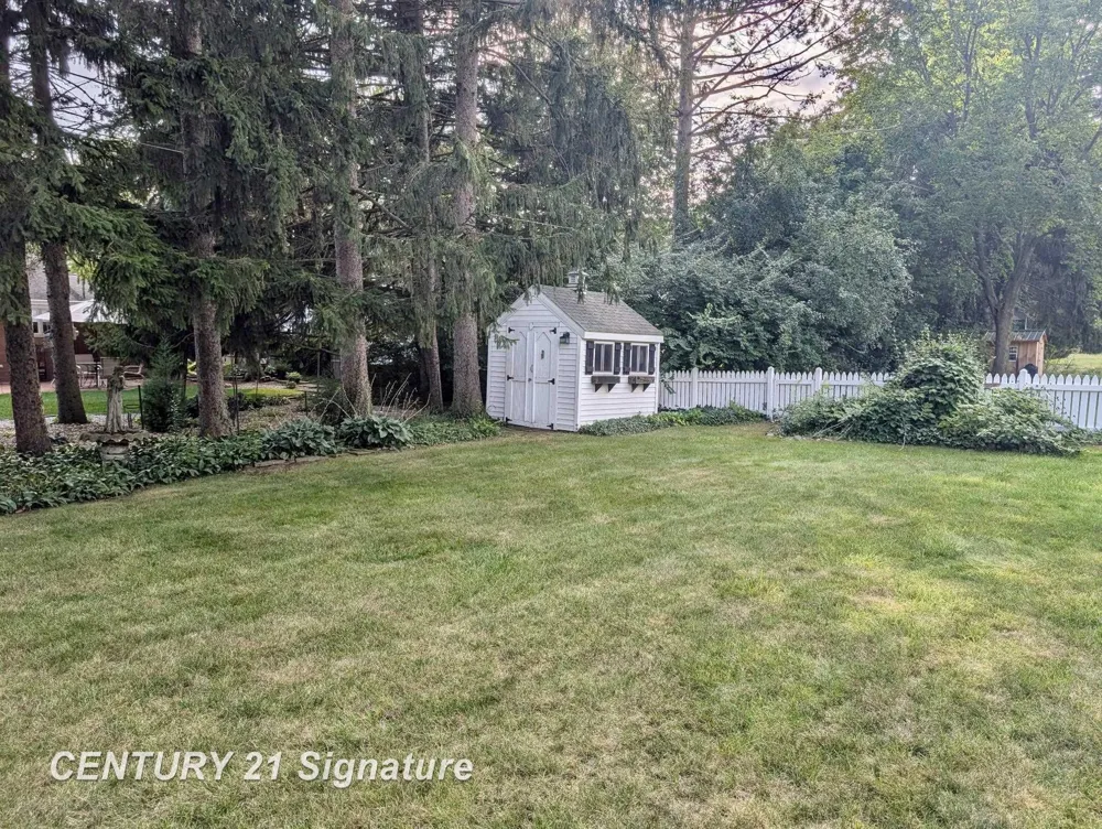 4425 Dirker Road Saginaw Charter Township, MI 48638
