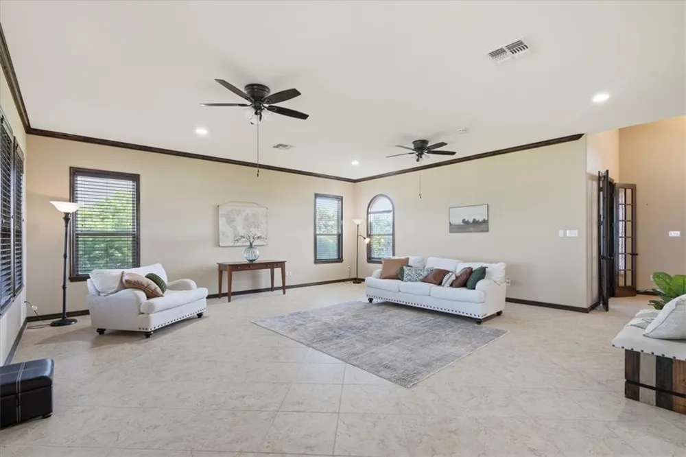 1023 CR 3651 Sandia, TX 78383