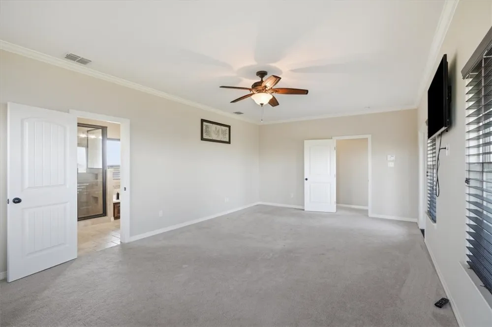 1023 CR 3651 Sandia, TX 78383