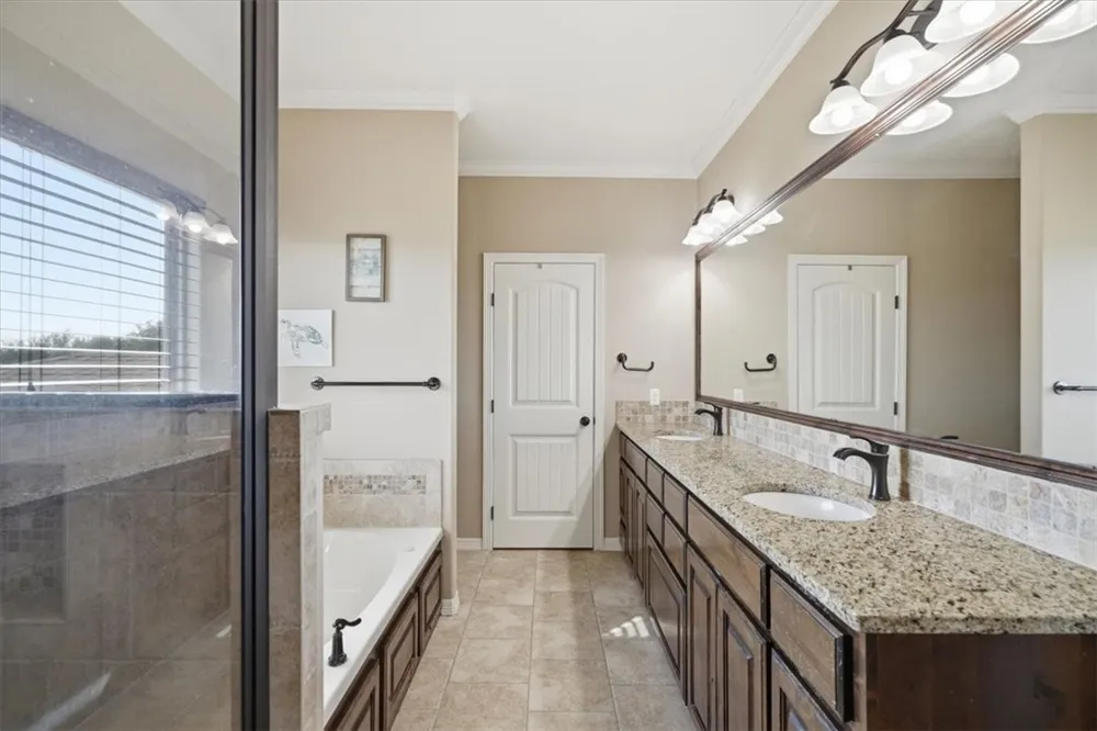 1023 CR 3651 Sandia, TX 78383