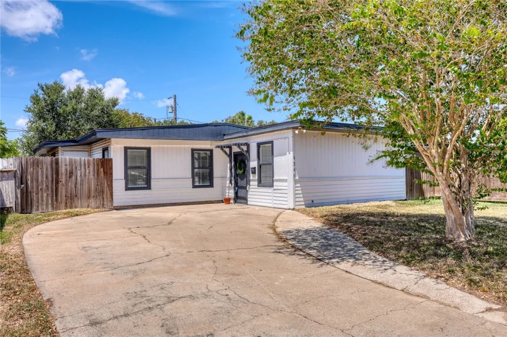 4346 Amherst Drive Corpus Christi, TX 78412