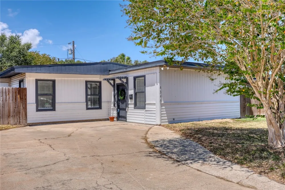 4346 Amherst Drive Corpus Christi, TX 78412