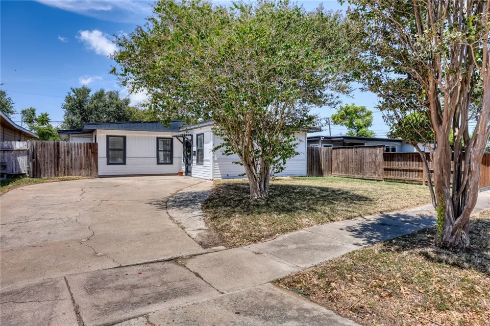 4346 Amherst Drive Corpus Christi, TX 78412