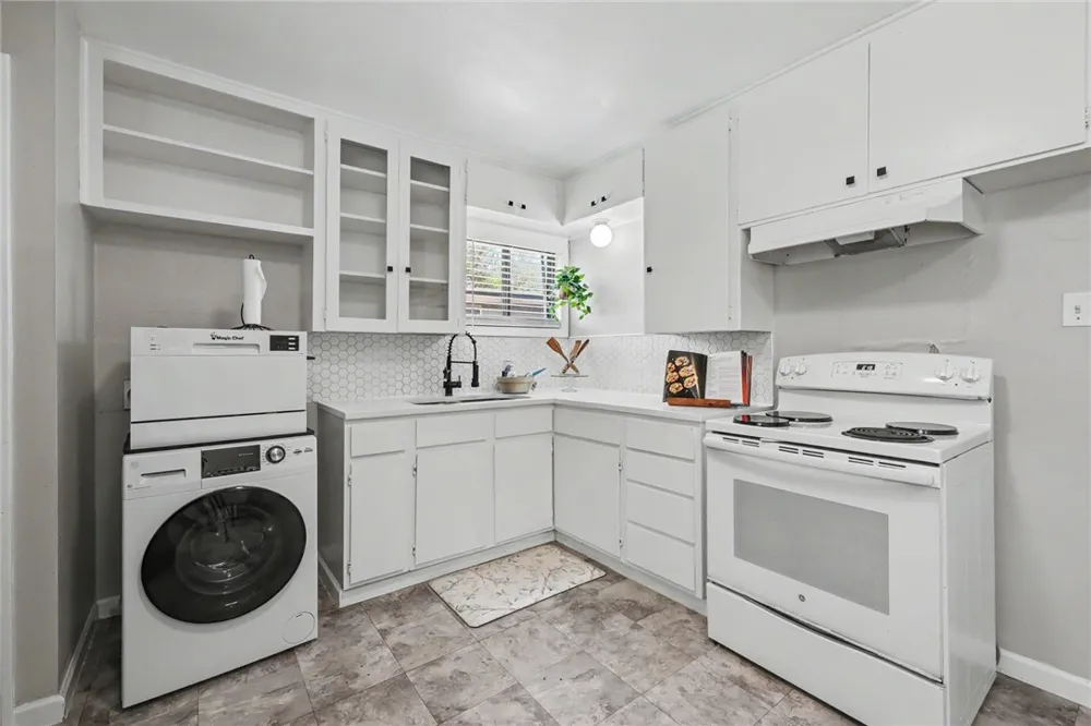 4346 Amherst Drive Corpus Christi, TX 78412