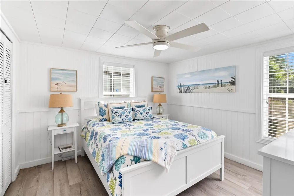 819 S Magnolia Street Rockport, TX 78382
