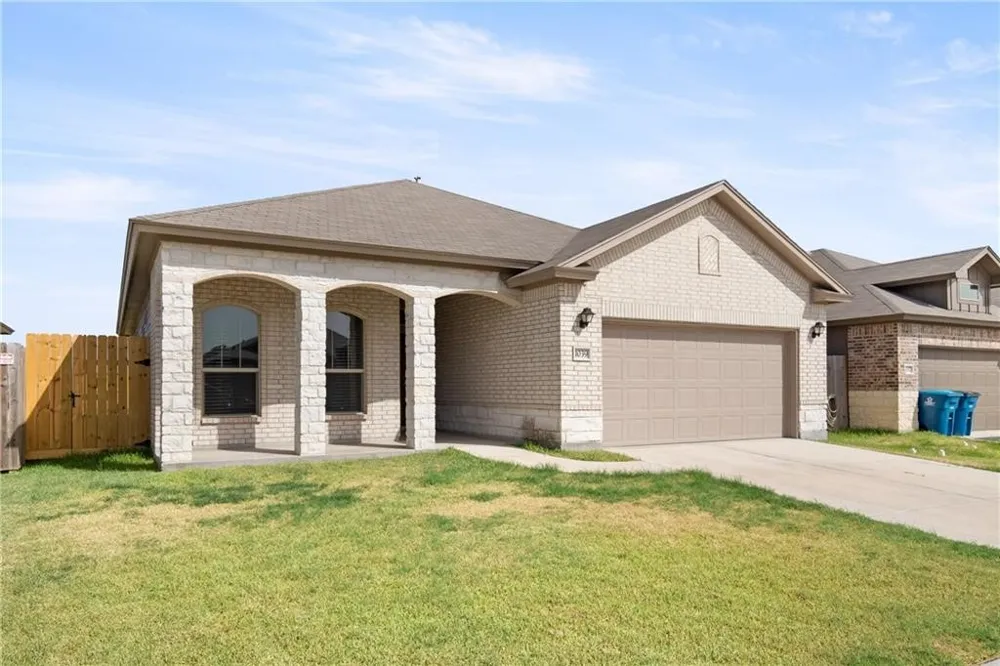 1039 Ocean Breeze Street Portland, TX 78374