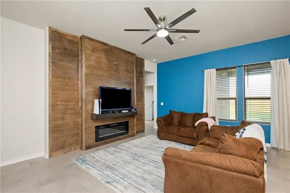 1039 Ocean Breeze Street Portland, TX 78374