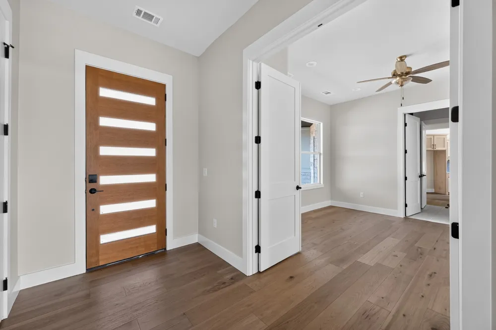 18213 Gregg Bluff Road Jonestown, TX 78645