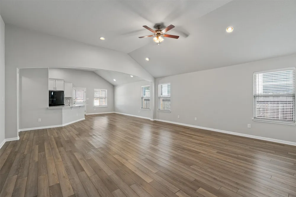 113 Caney Cove Leander, TX 78641