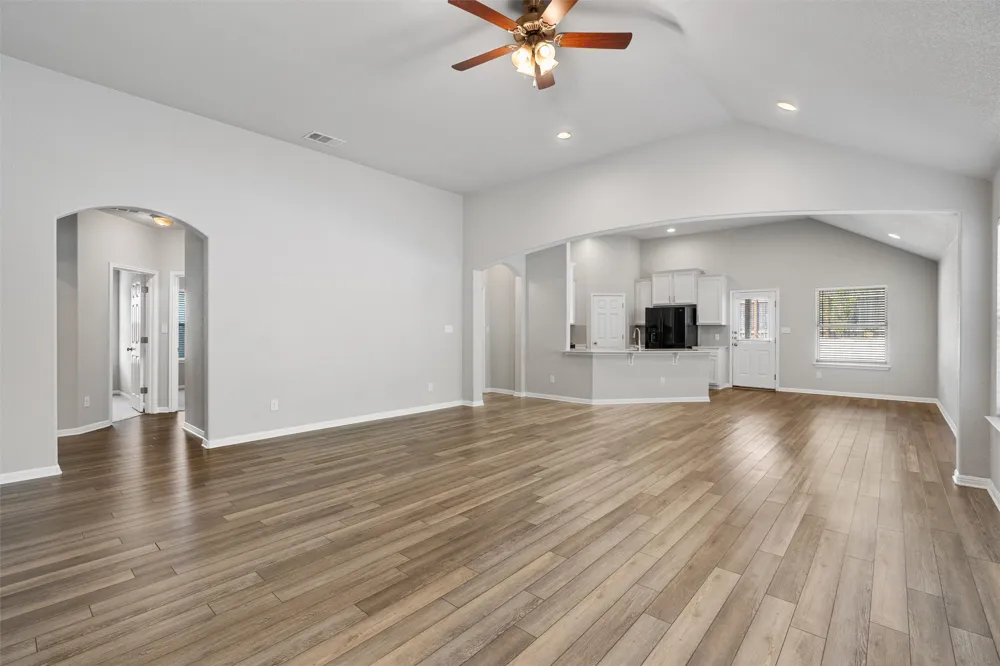 113 Caney Cove Leander, TX 78641
