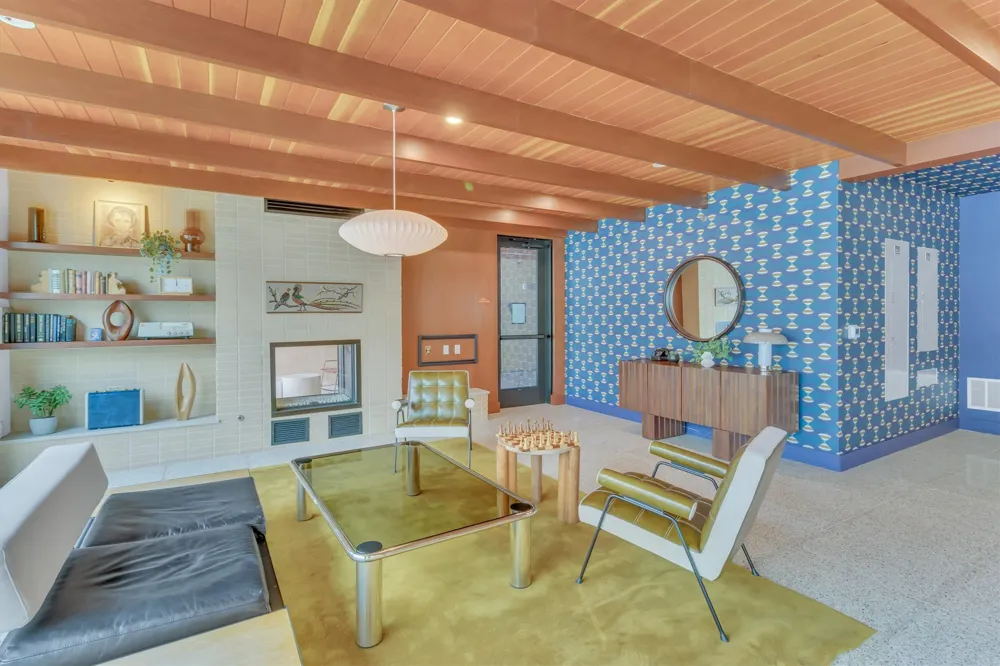 1701 Simond Avenue #226 Austin, TX 78723