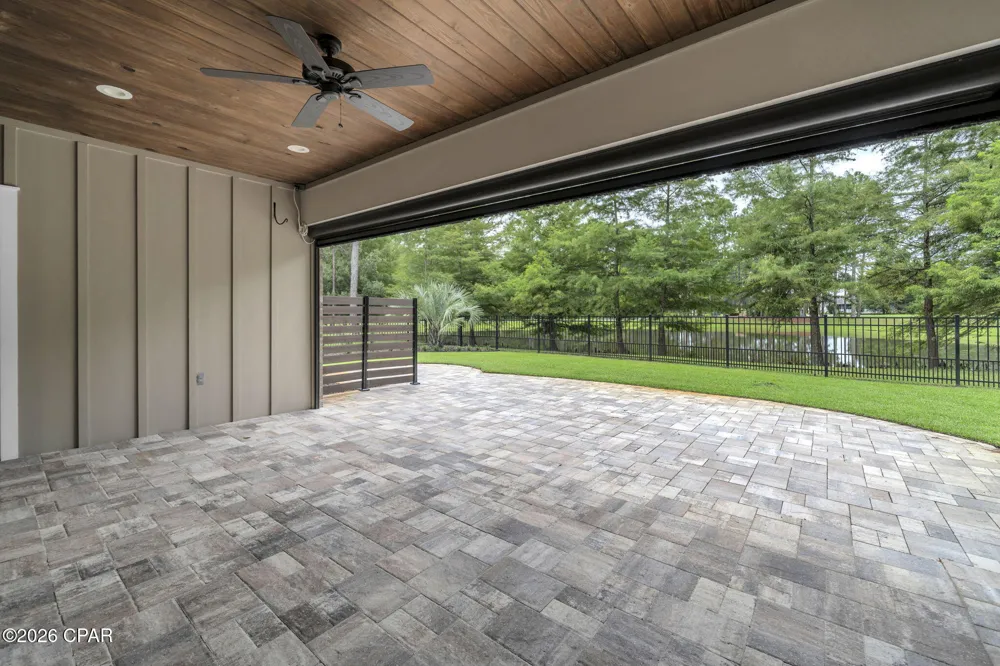 37 Melody Lane Freeport, FL 32439