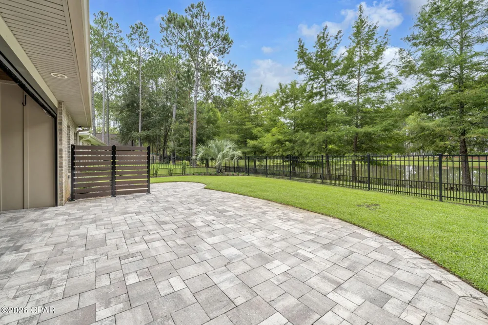 37 Melody Lane Freeport, FL 32439