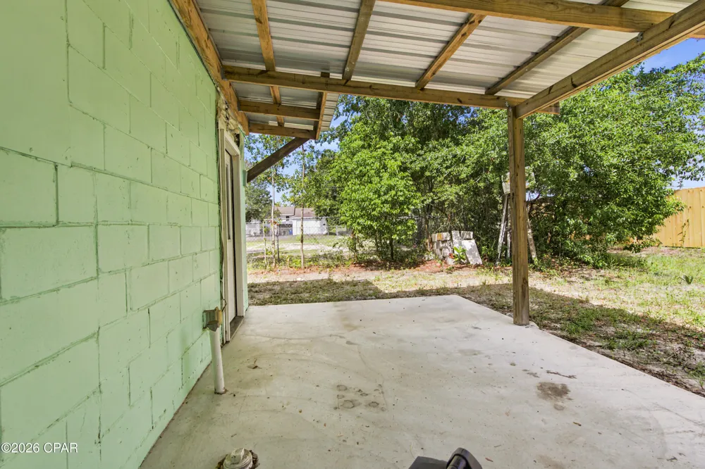 1003 E 8th Street Panama City, FL 32401