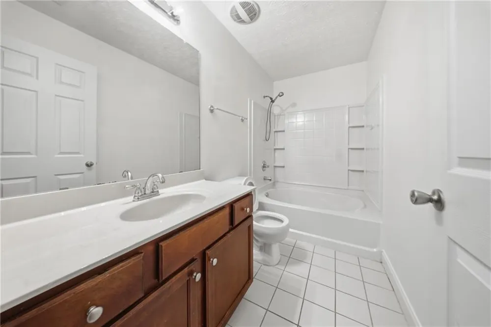 6264 Southland Ridge Stone Mountain, GA 30087