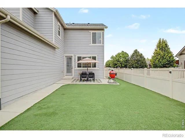 1424 Bluemoon Drive Longmont, CO 80504