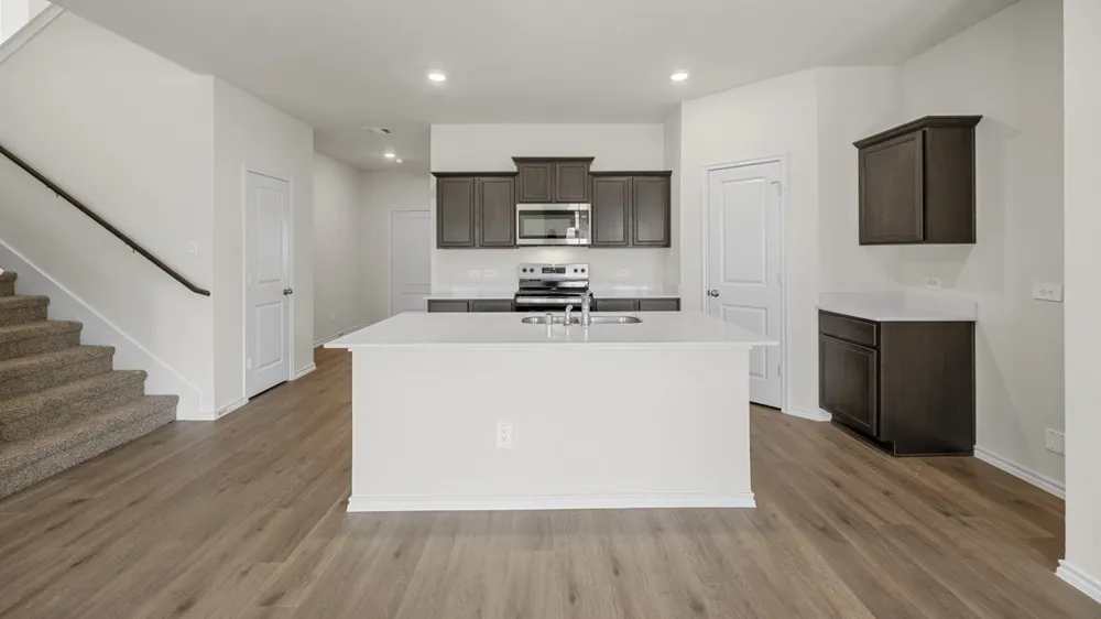 5033 Shumard Drive Lindale, TX 75771