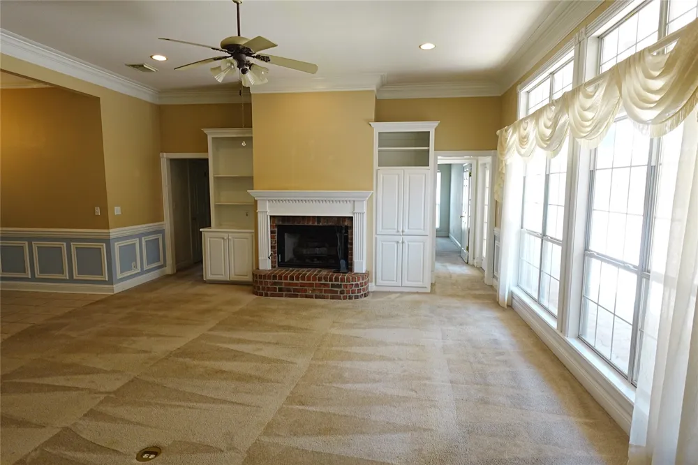 1712 Castlewood Drive Bossier City, LA 71111