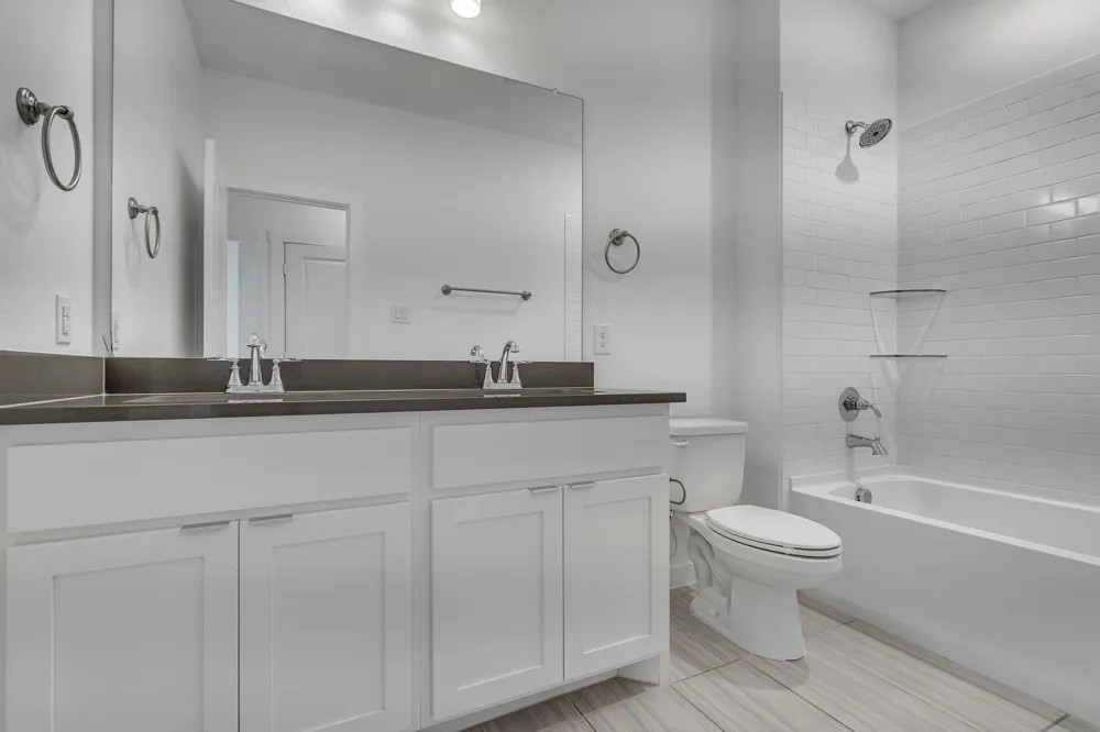 611 COLLIER DRIVE Plano, TX 75075