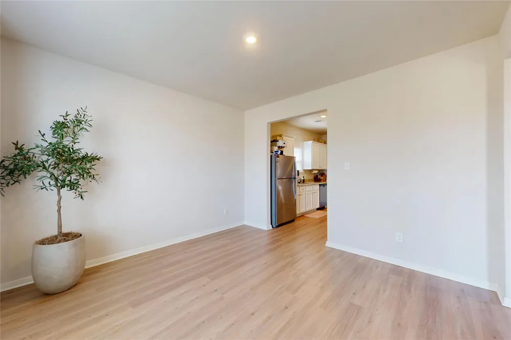 14111 Mainmast Drive Santa Fe, TX 77510