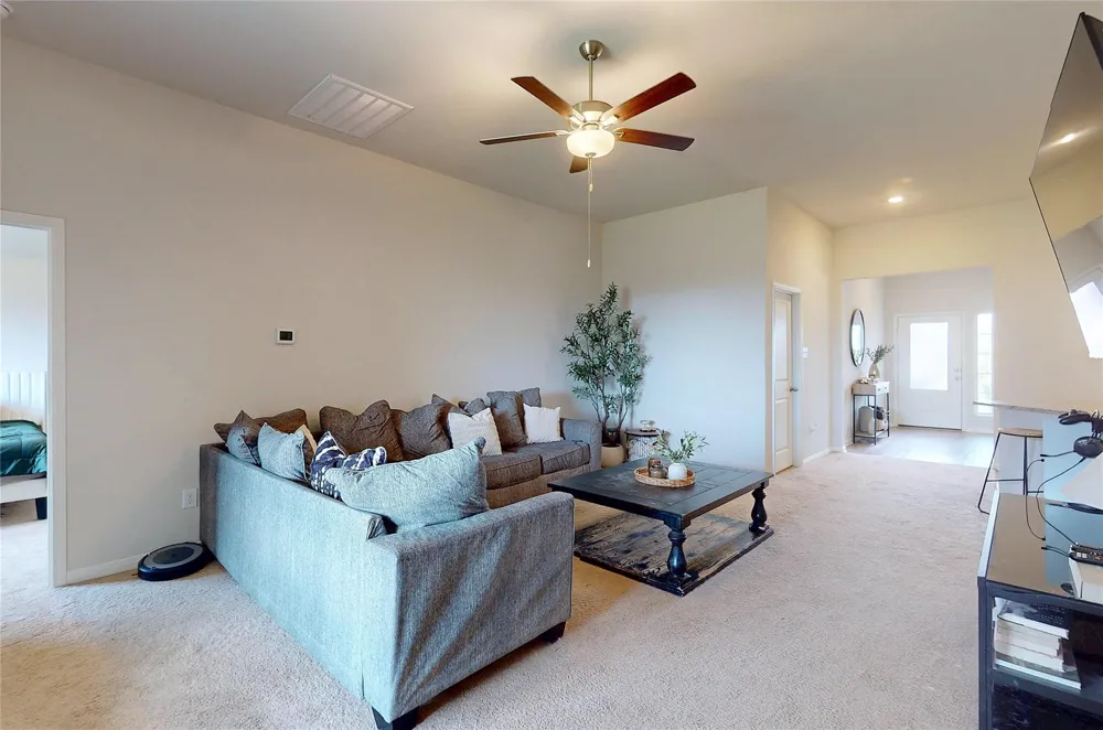 14111 Mainmast Drive Santa Fe, TX 77510