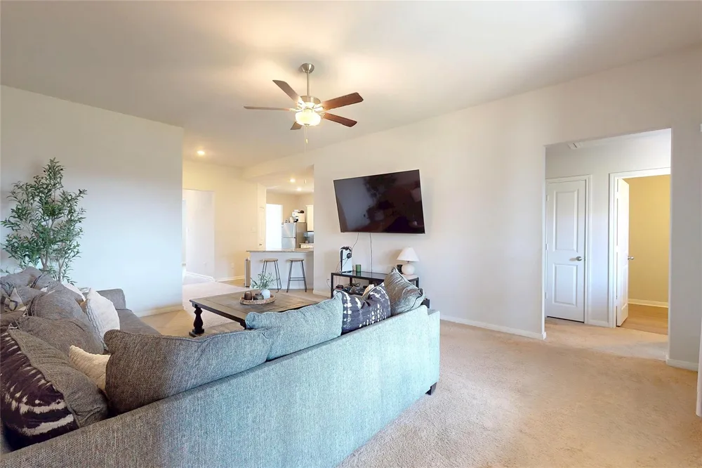 14111 Mainmast Drive Santa Fe, TX 77510