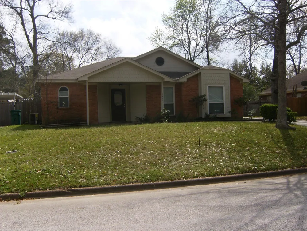 1714 Rebecca Lane Conroe, TX 77301