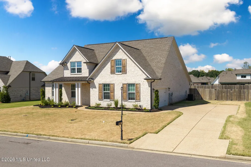 6509 S Briar Lane Olive Branch, MS 38654