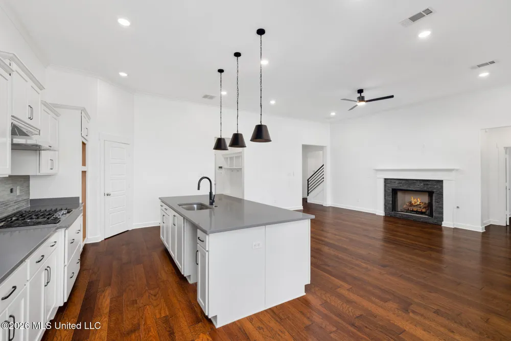 6509 S Briar Lane Olive Branch, MS 38654