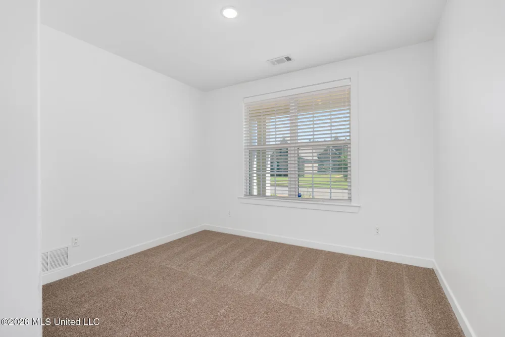 6509 S Briar Lane Olive Branch, MS 38654