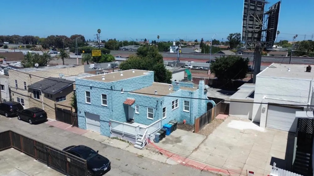 610 S Amphlett Boulevard San Mateo, CA 94402