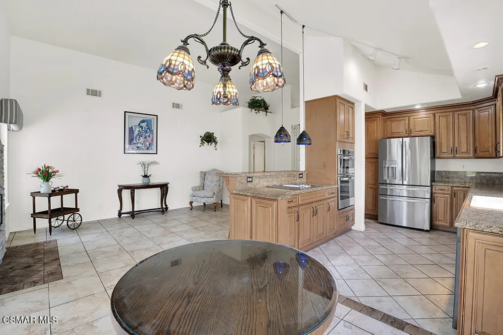 590 Innwood Road Simi Valley, CA 93065