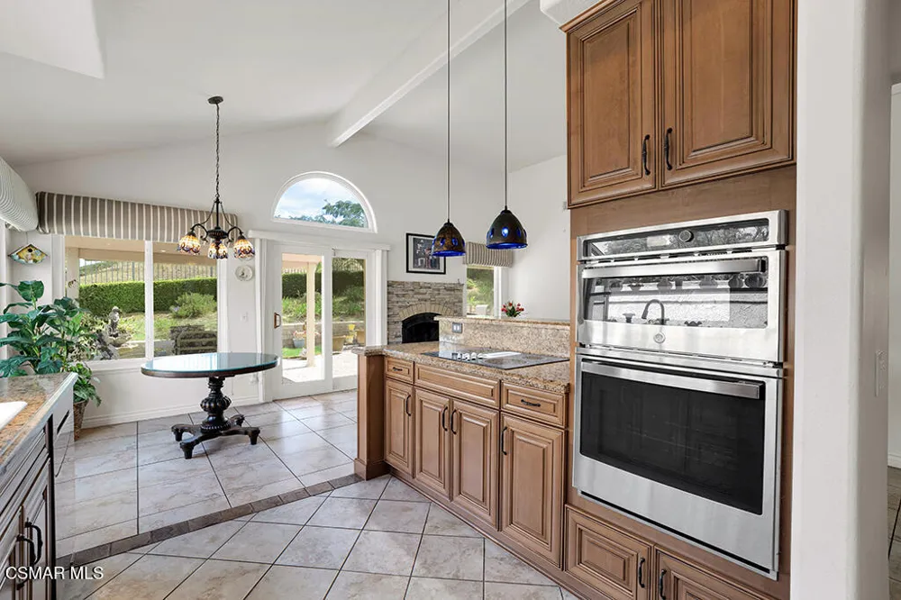 590 Innwood Road Simi Valley, CA 93065