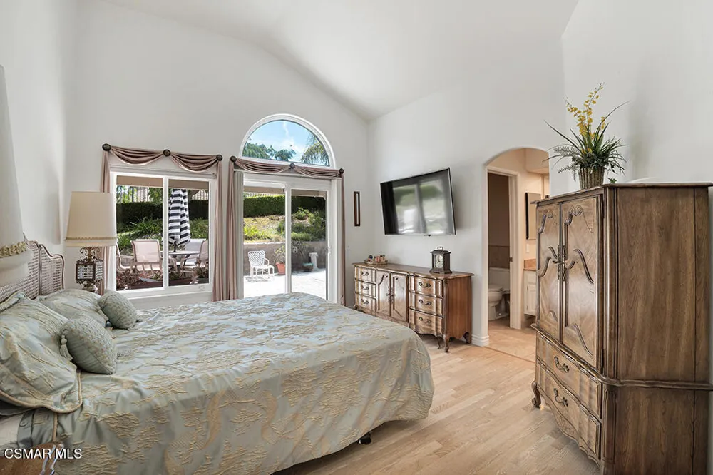 590 Innwood Road Simi Valley, CA 93065