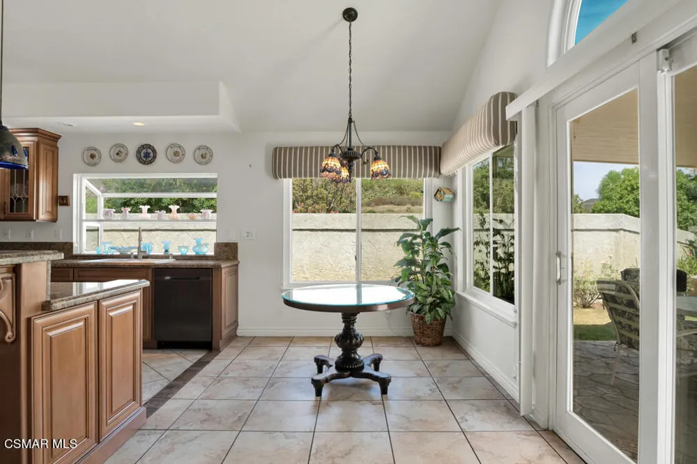 590 Innwood Road Simi Valley, CA 93065