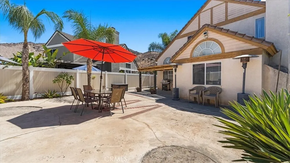 11479 Hideaway Lane Fontana, CA 92337