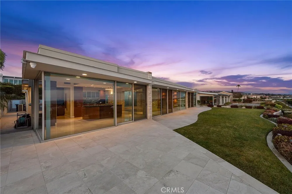 2801 Setting Sun Corona del Mar, CA 92625