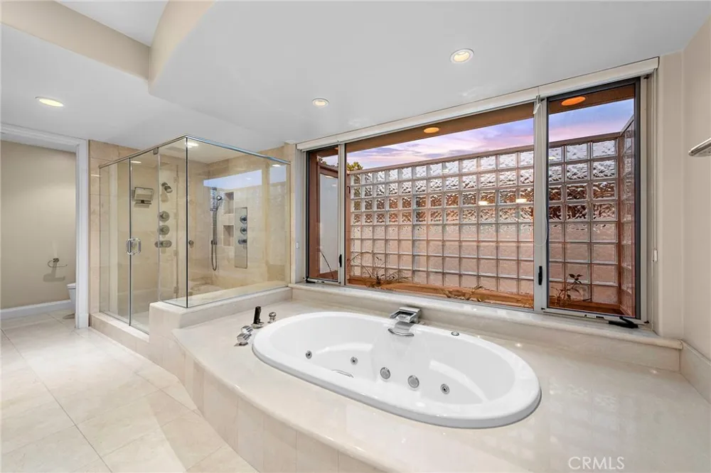 2801 Setting Sun Corona del Mar, CA 92625