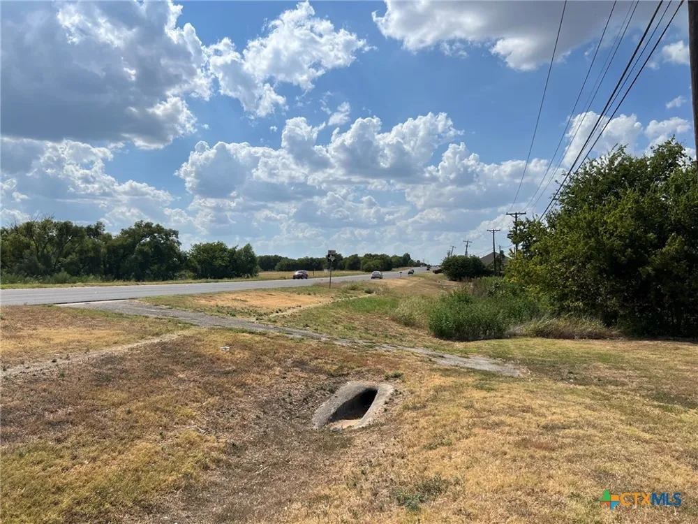 4401 W Stan Schlueter Loop Killeen, TX 76549