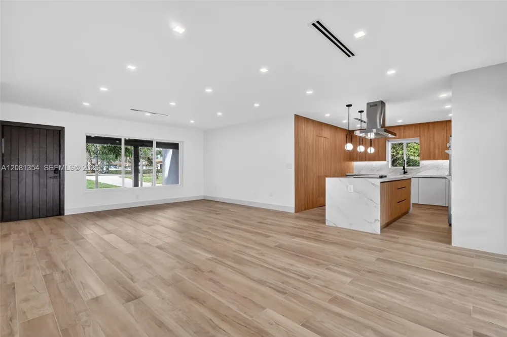 1917 Swinton Ave Delray Beach, FL 33444