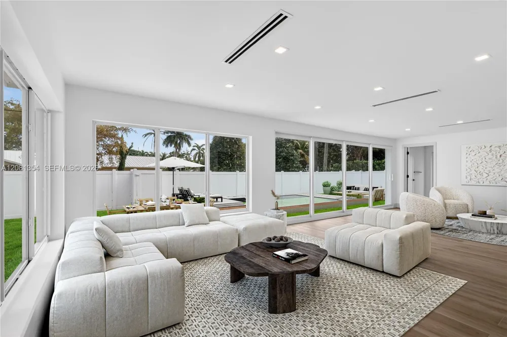 1917 Swinton Ave Delray Beach, FL 33444