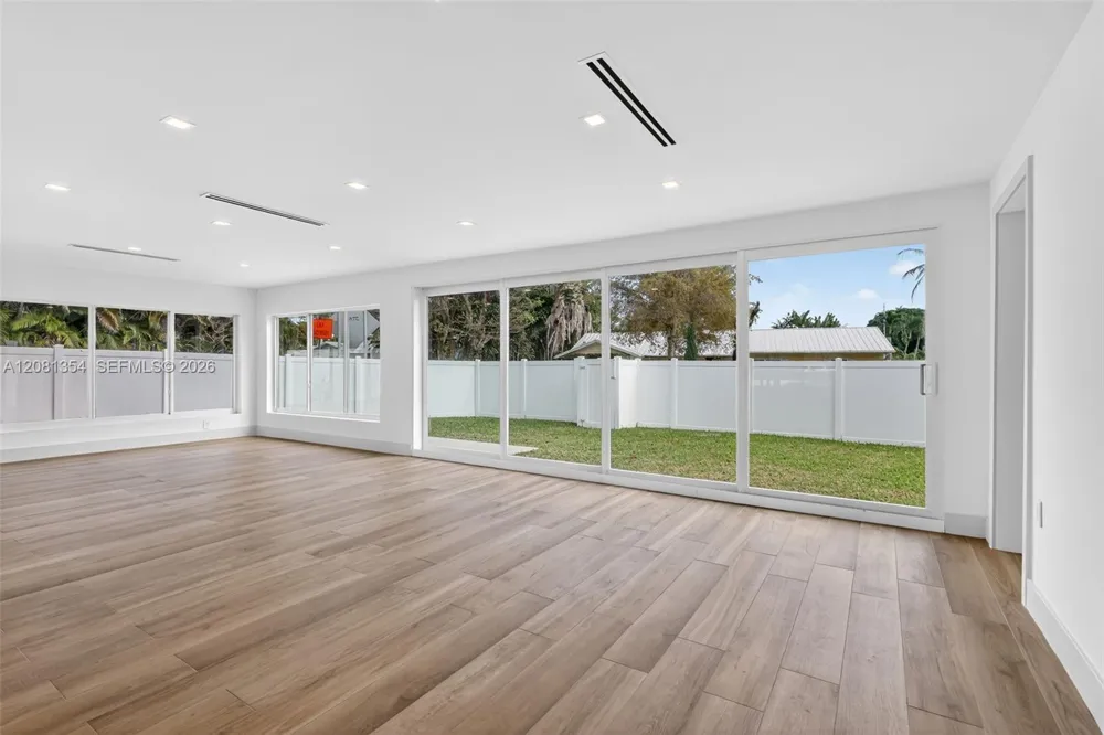 1917 Swinton Ave Delray Beach, FL 33444