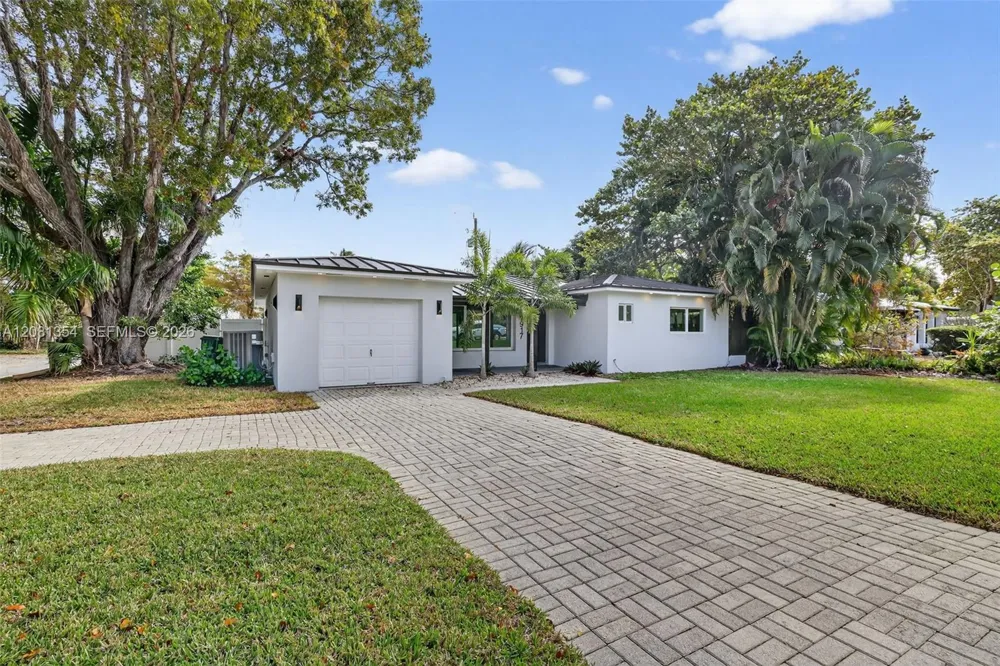 1917 Swinton Ave Delray Beach, FL 33444